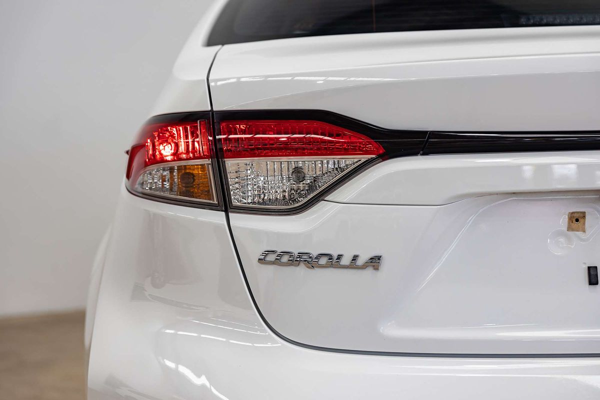 2020 Toyota Corolla Ascent Sport Hybrid ZWE211R