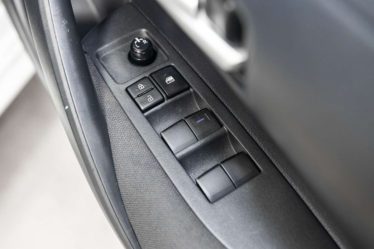 2020 Toyota Corolla Ascent Sport Hybrid ZWE211R