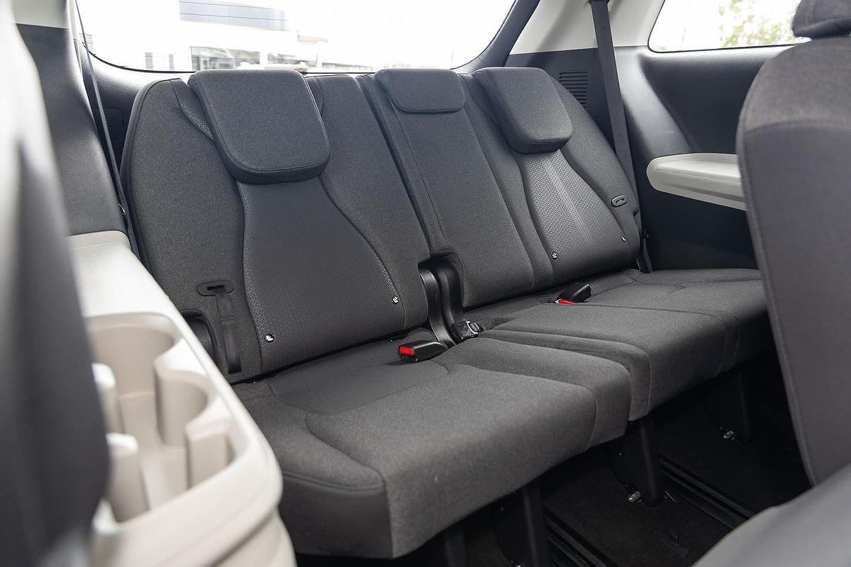 2022 Kia Carnival S KA4