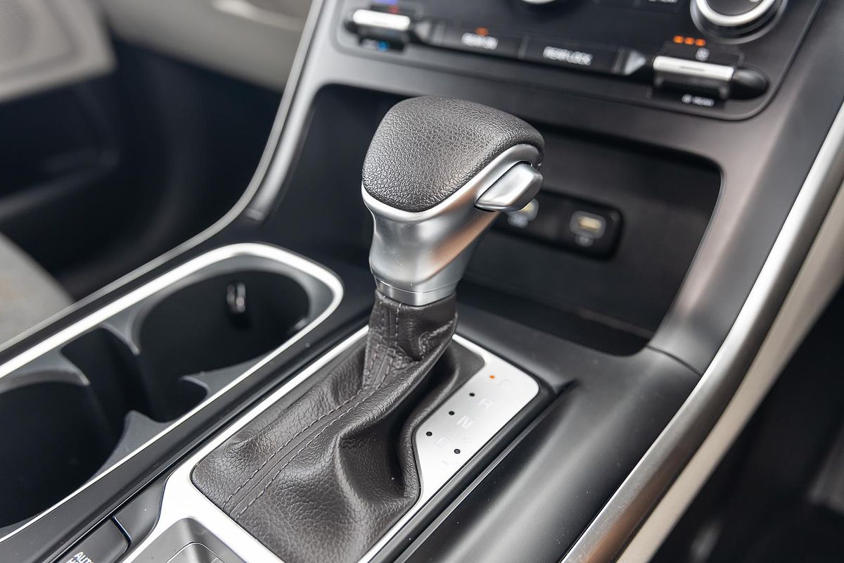 2022 Kia Carnival S KA4