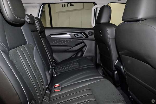 2024 Isuzu MU-X LS-T