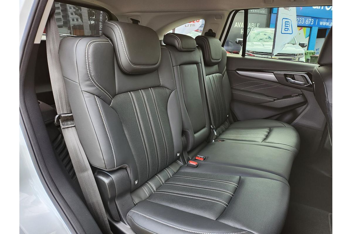 2024 Isuzu MU-X LS-T
