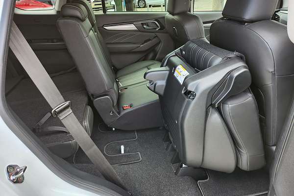 2024 Isuzu MU-X LS-T
