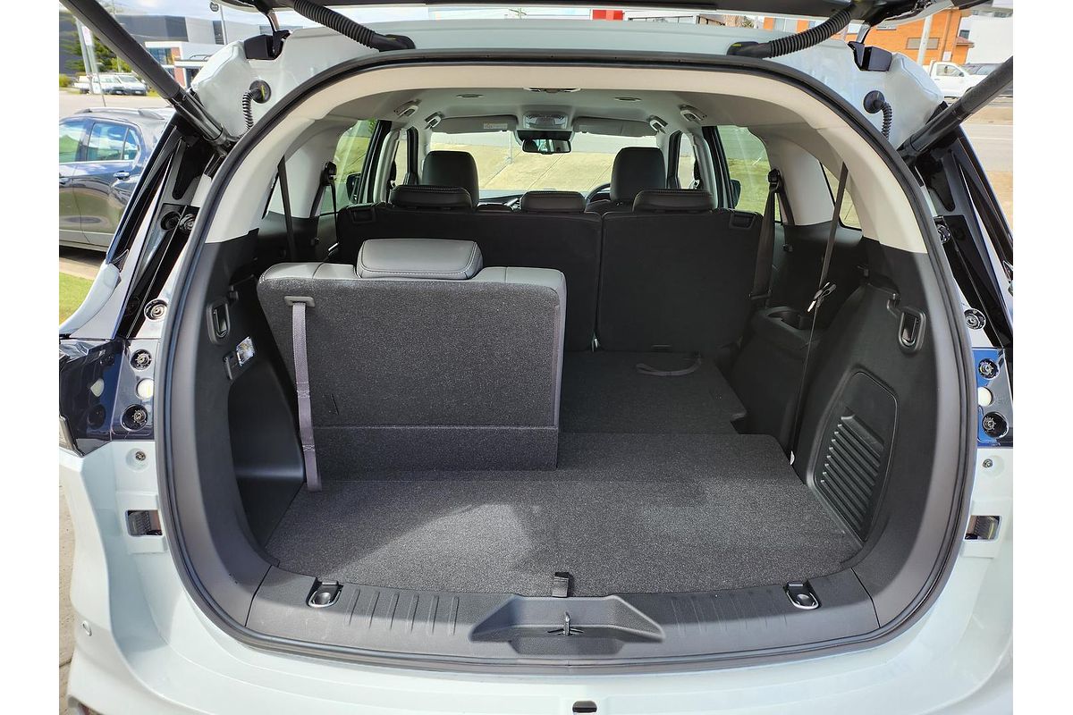 2024 Isuzu MU-X LS-T