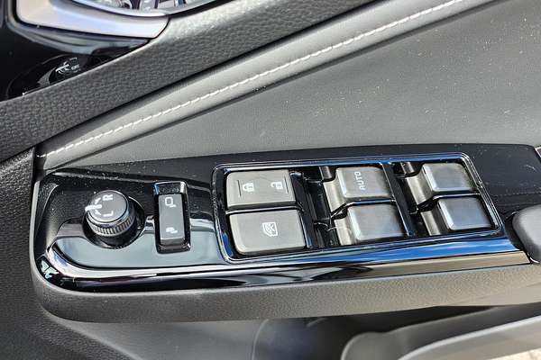 2024 Isuzu MU-X LS-T