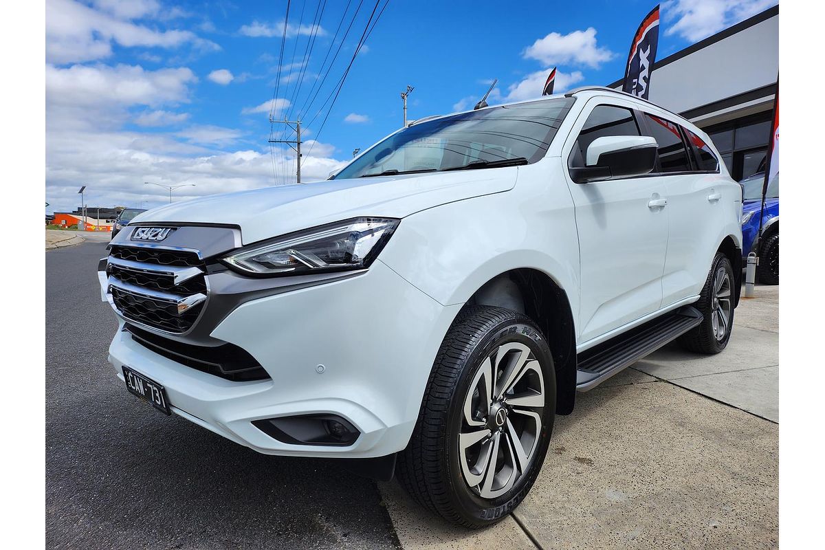 2024 Isuzu MU-X LS-T