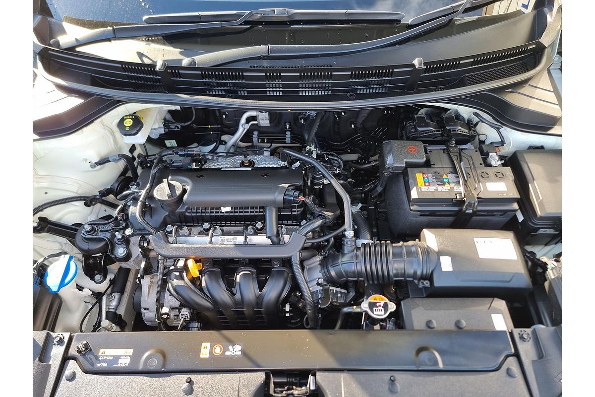2022 Kia Stonic S YB