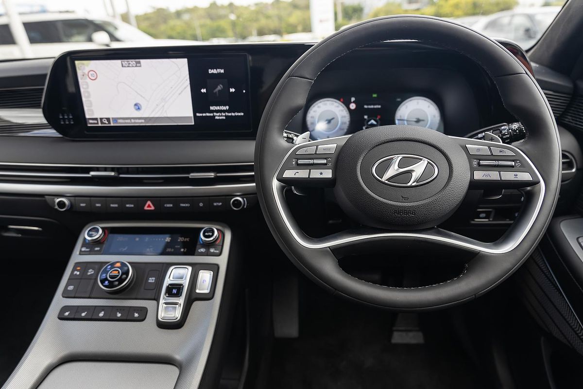 2024 Hyundai Palisade Calligraphy Black Ink LX2.V5