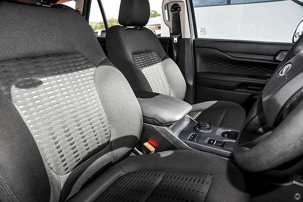 2024 Ford Everest Ambiente
