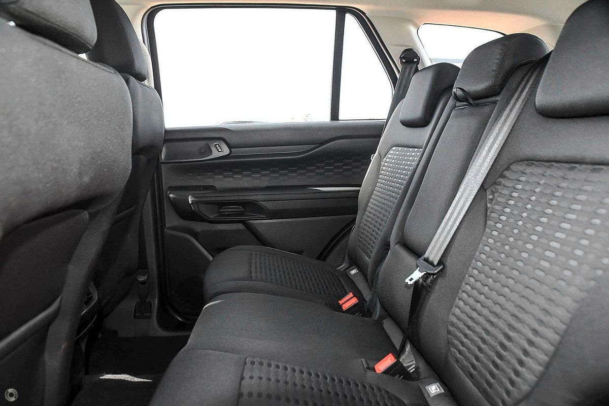 2024 Ford Everest Ambiente