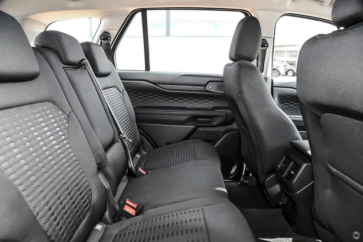 2024 Ford Everest Ambiente