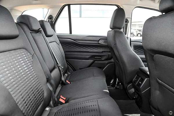 2024 Ford Everest Ambiente