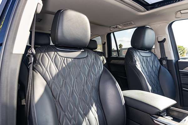 2024 GWM Tank 500 Lux Hybrid P03