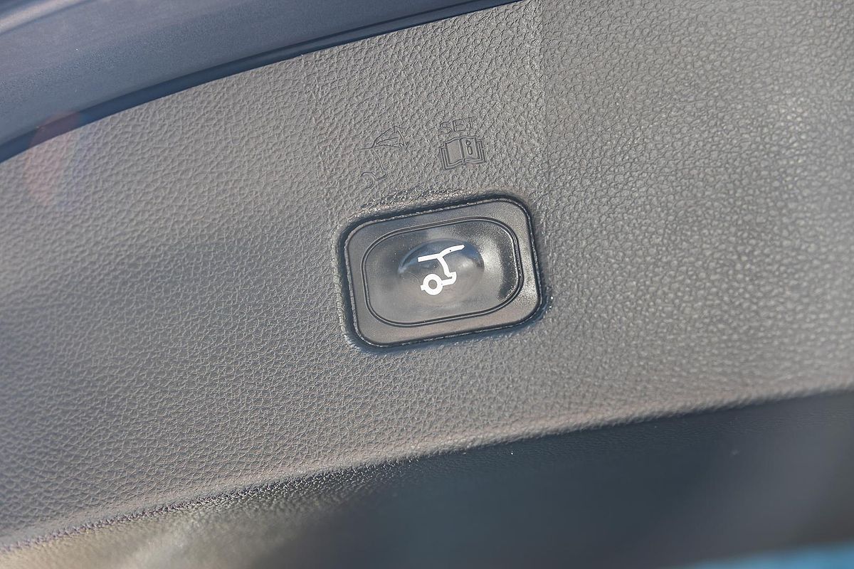 2022 Ford Everest Titanium UA II