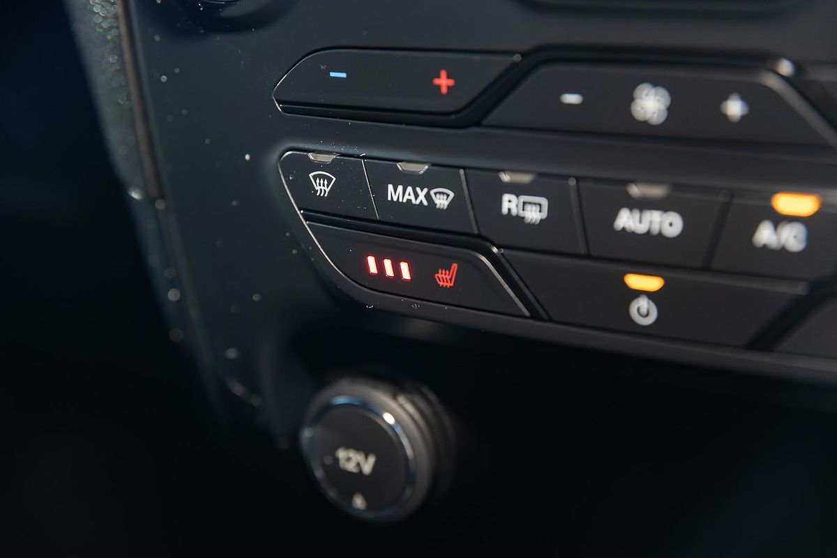2022 Ford Everest Titanium UA II