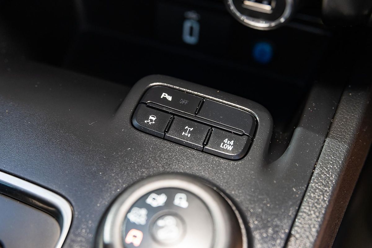2022 Ford Everest Titanium UA II