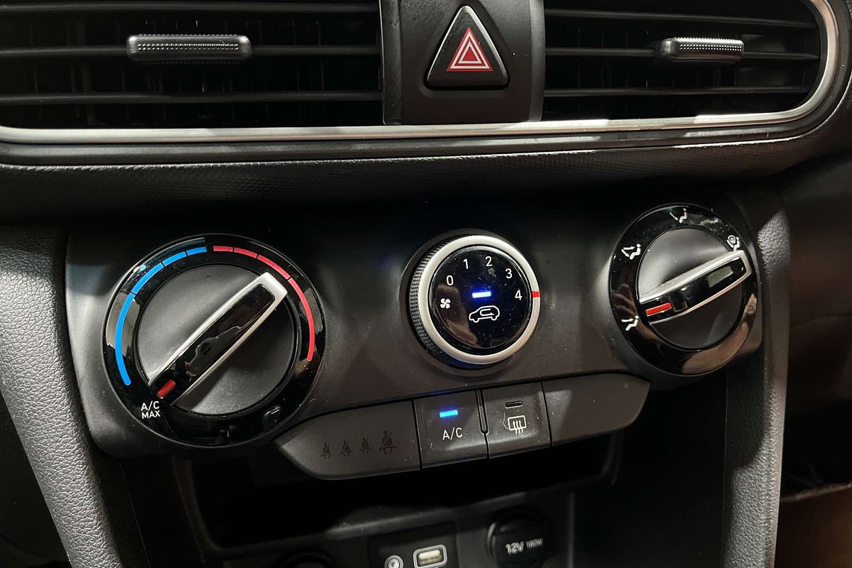 2020 HYUNDAI KONA ACTIVE (FWD) 6 SP AUTOMATIC 4D WAGON 4CYL 