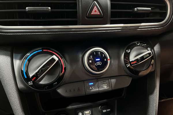 2020 Hyundai Kona Active OS.3
