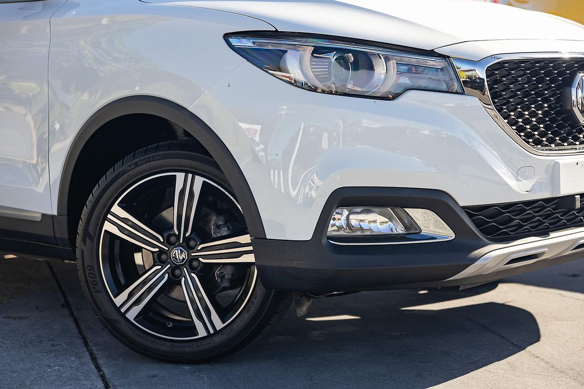 2018 MG ZS Essence AZS1