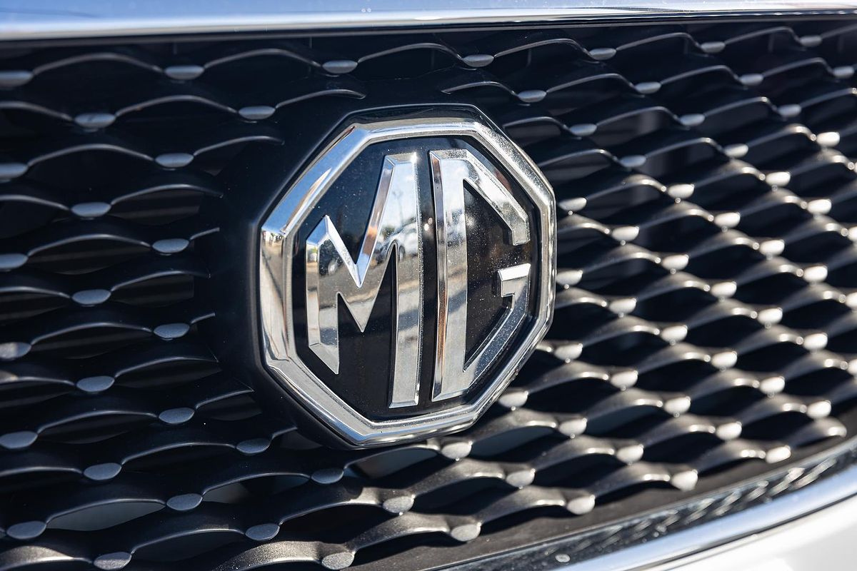 2018 MG ZS Essence AZS1