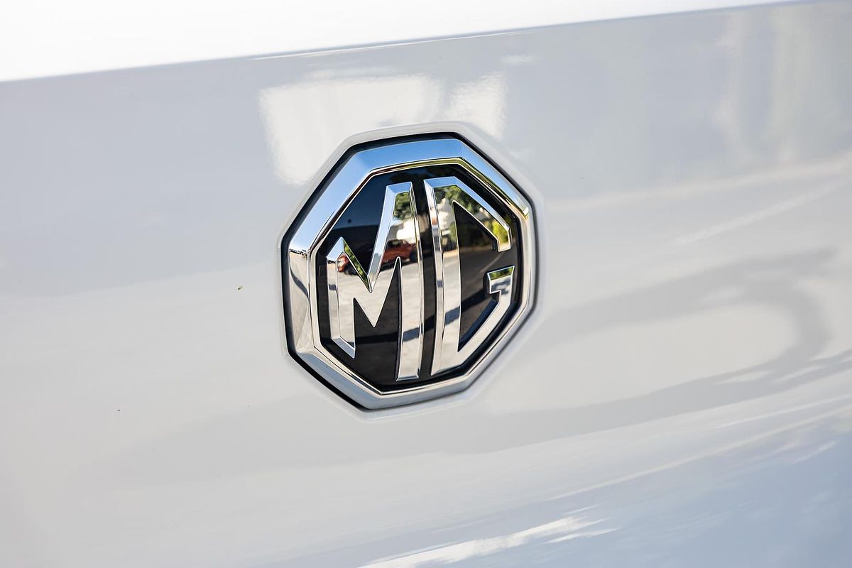 2018 MG ZS Essence AZS1