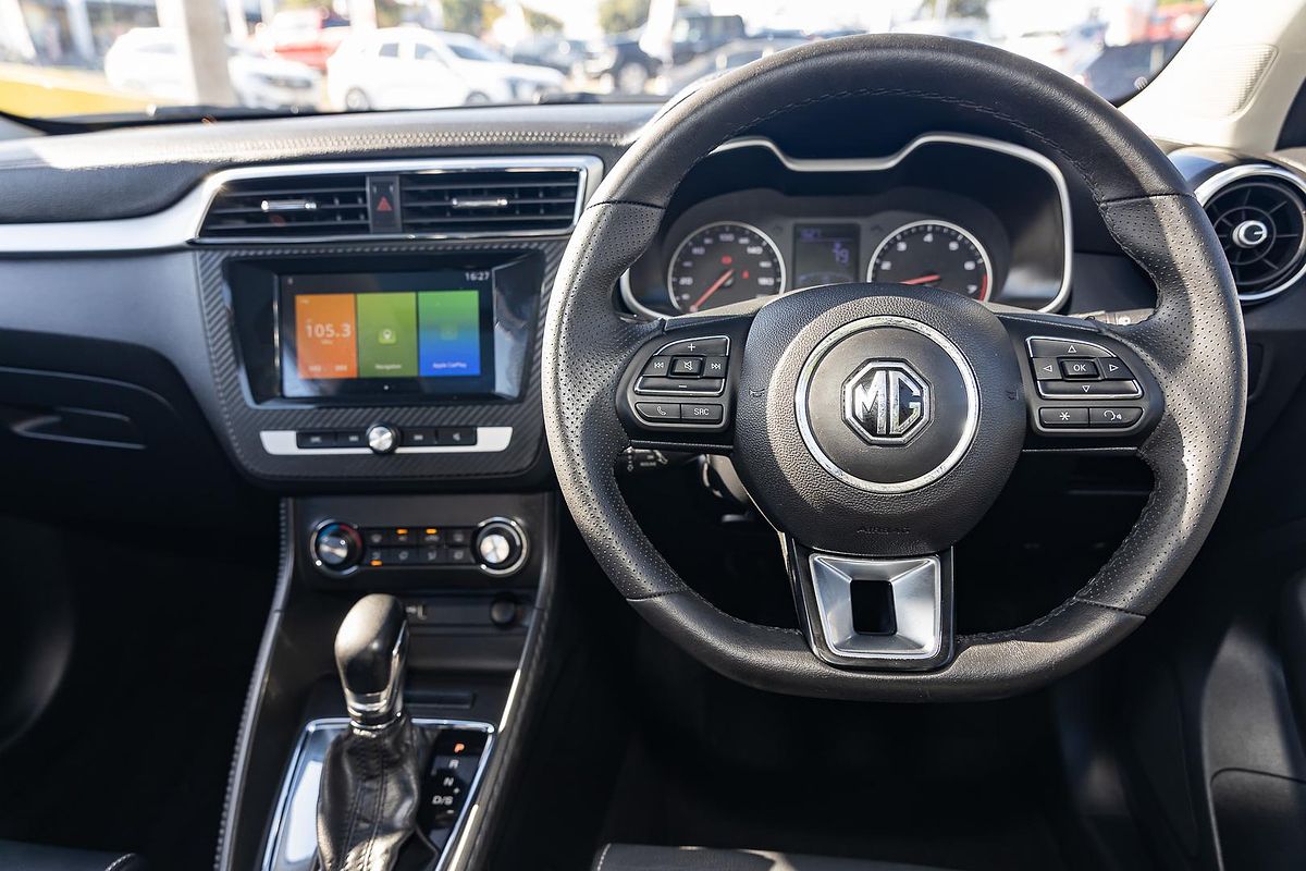 2018 MG ZS Essence AZS1