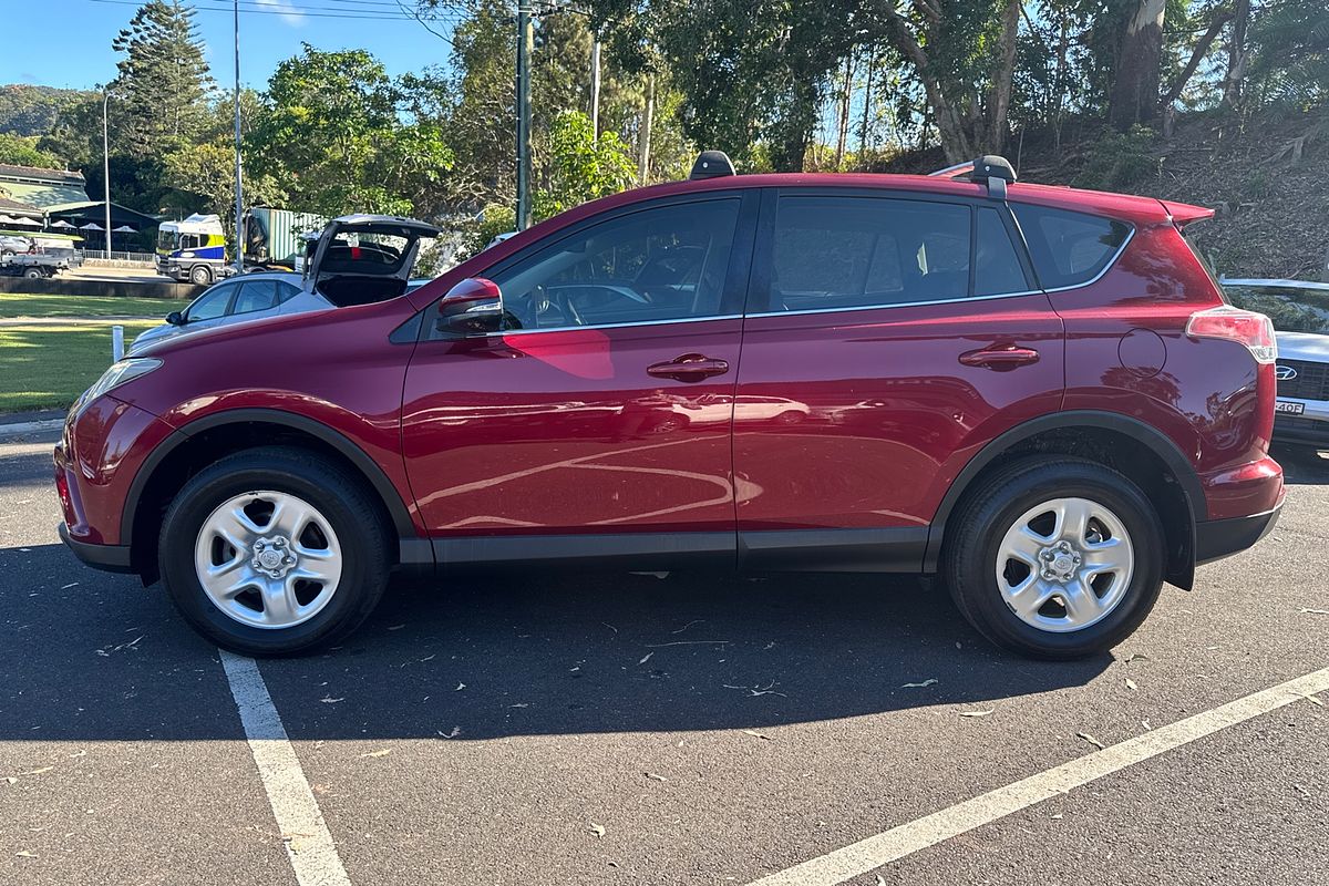 2018 Toyota RAV4 GX ZSA42R