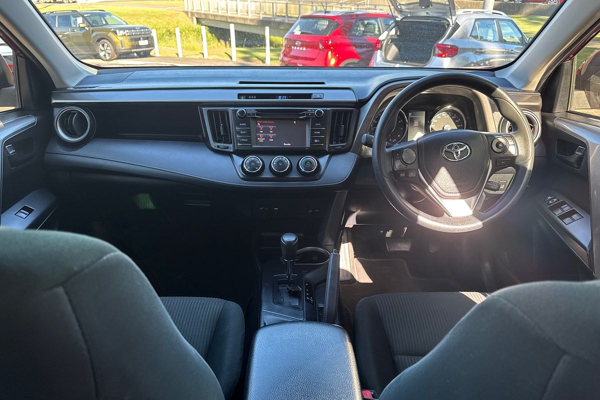 2018 Toyota RAV4 GX ZSA42R