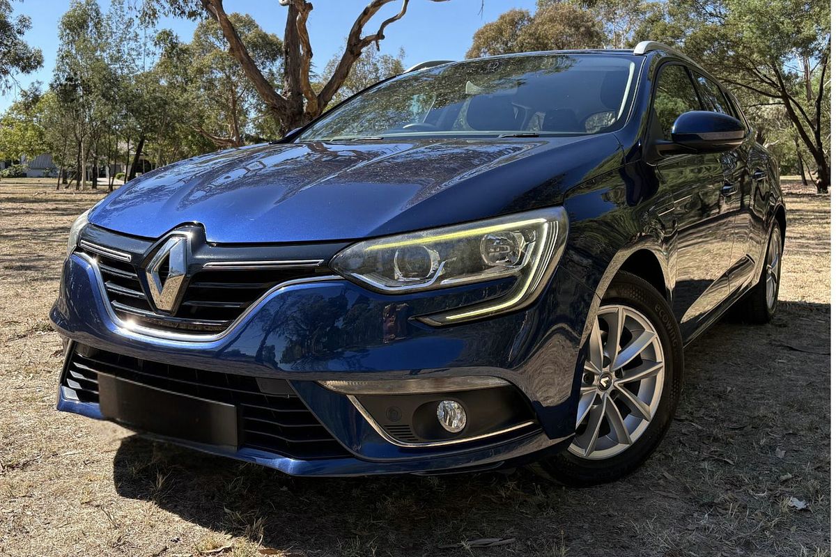 2018 Renault Megane Zen KFB