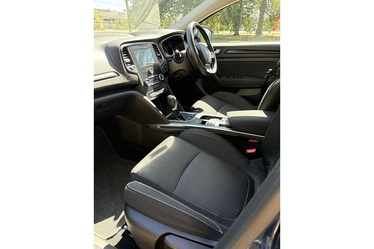 2018 Renault Megane Zen KFB