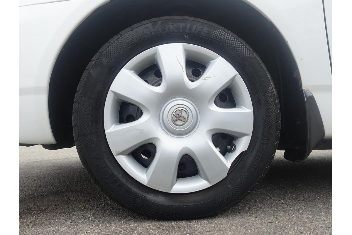 2004 Toyota Corolla Ascent ZZE122R