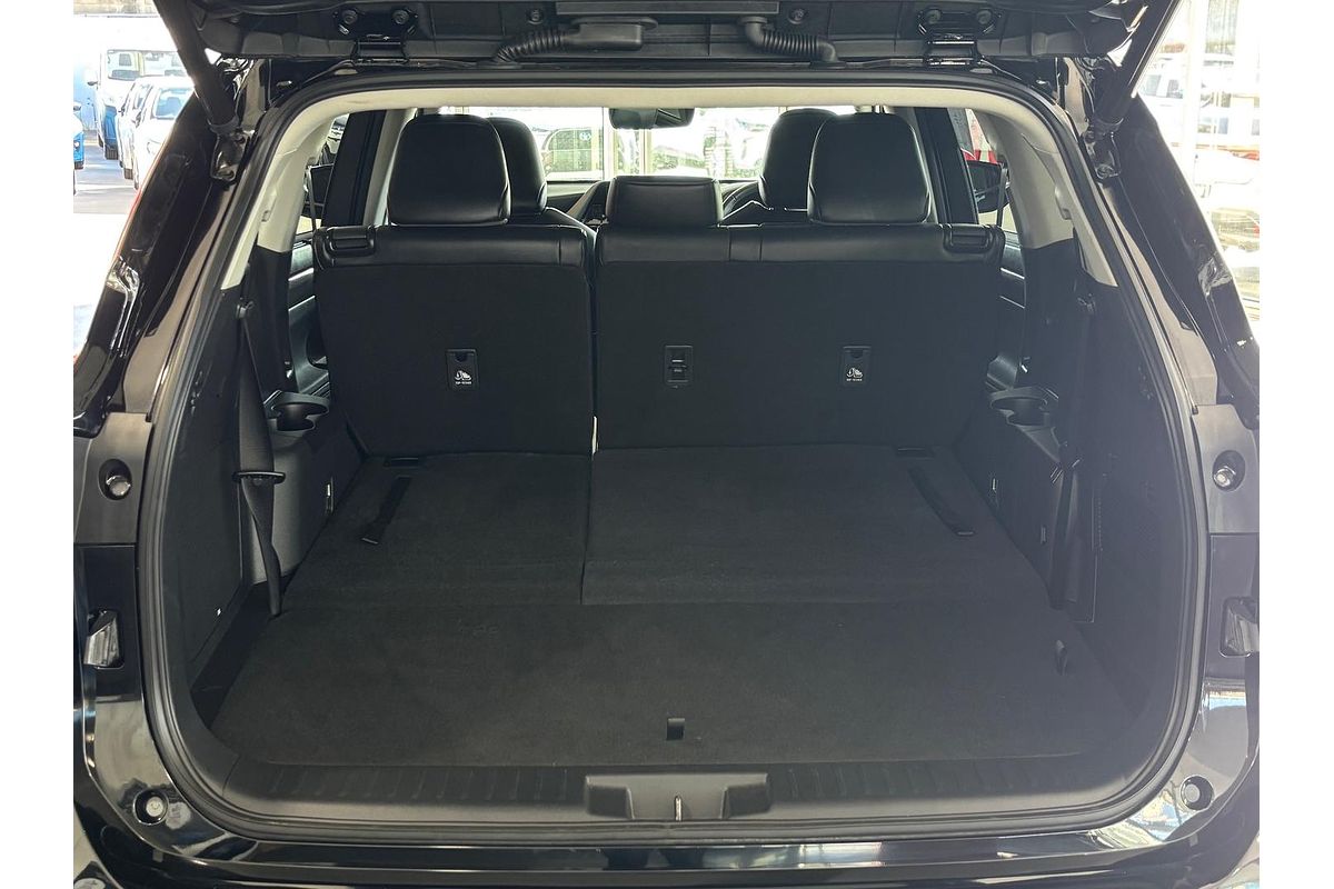 2022 Toyota Kluger Grande AXUH78R