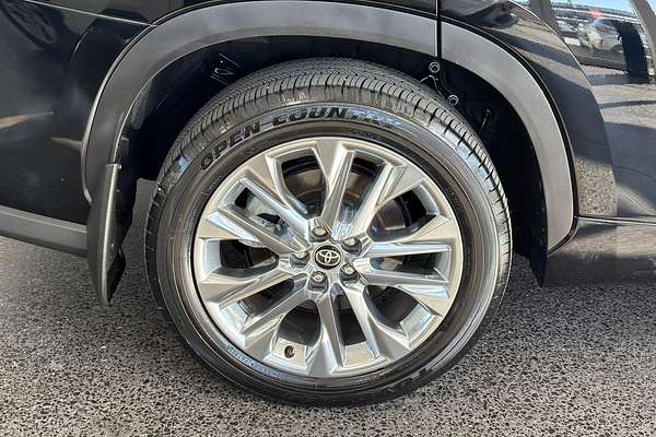 2022 Toyota Kluger Grande AXUH78R