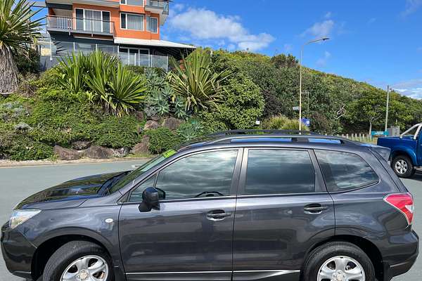 2014 Subaru Forester 2.5i S4