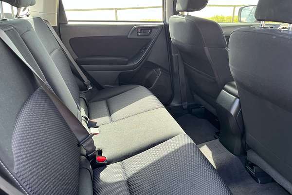 2014 Subaru Forester 2.5i S4