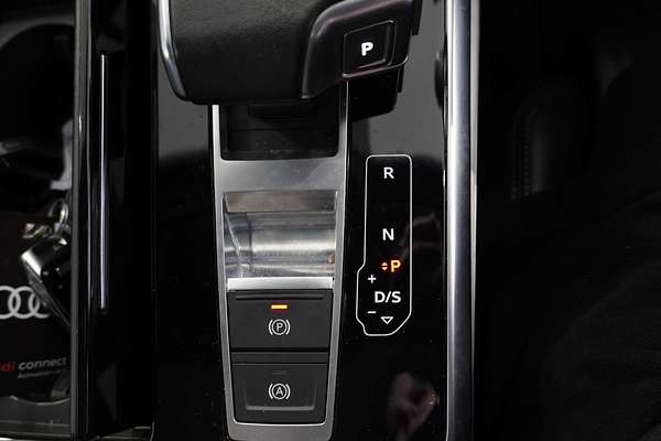 2022 Audi Q7 50 TDI S line 4M