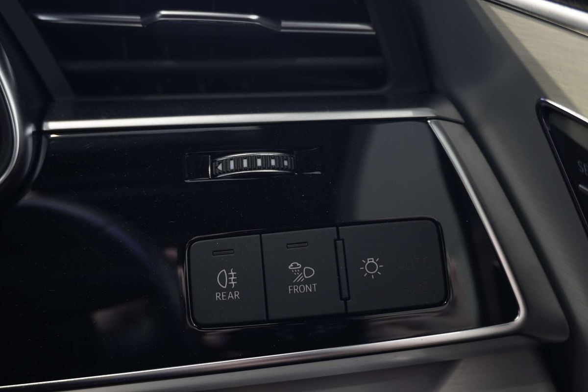 2022 Audi Q7 50 TDI S line 4M
