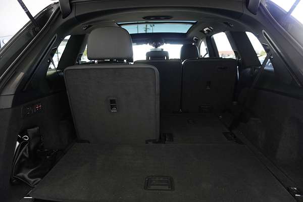 2022 Audi Q7 50 TDI S line 4M