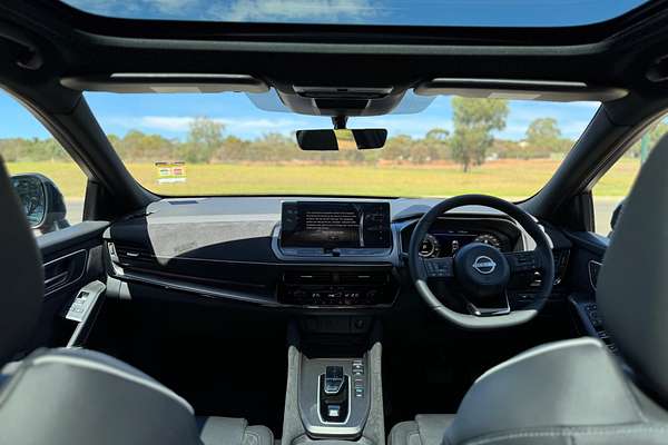 2025 Nissan QASHQAI N-DESIGN e-POWER J12