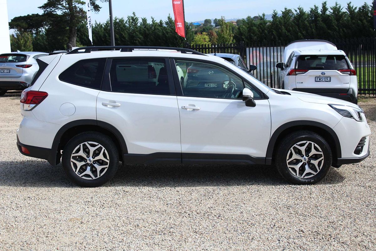 2023 Subaru Forester 2.5i S5