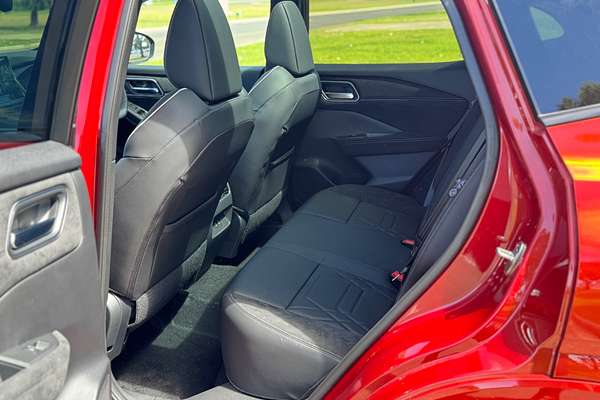 2025 Nissan QASHQAI N-DESIGN e-POWER J12