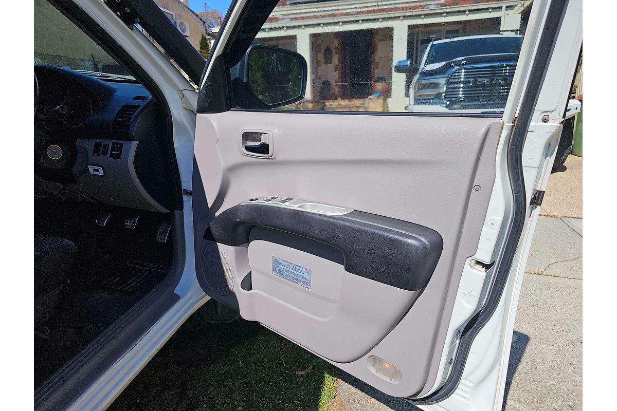 2010 Mitsubishi Triton GLX-R MN 4X4