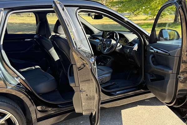 2021 BMW X1 sDrive20i F48 LCI