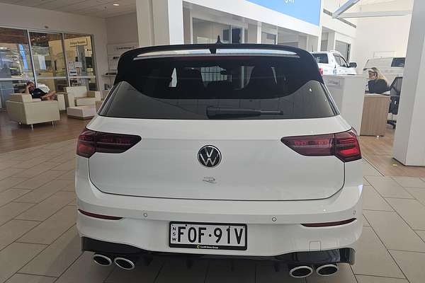 2024 Volkswagen Golf R 8
