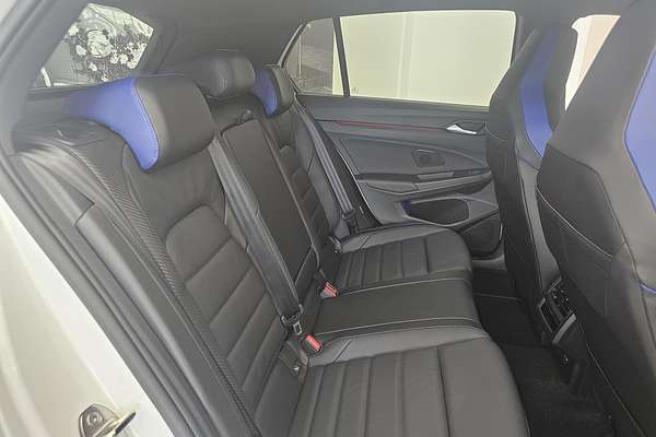 2024 Volkswagen Golf R 8