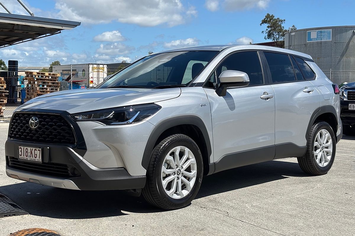 2024 Toyota Corolla Cross GX MXGH10R