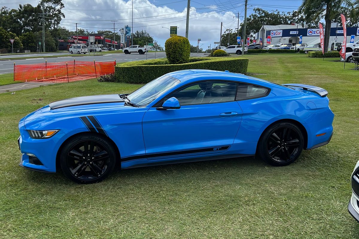 2017 Ford Mustang FM