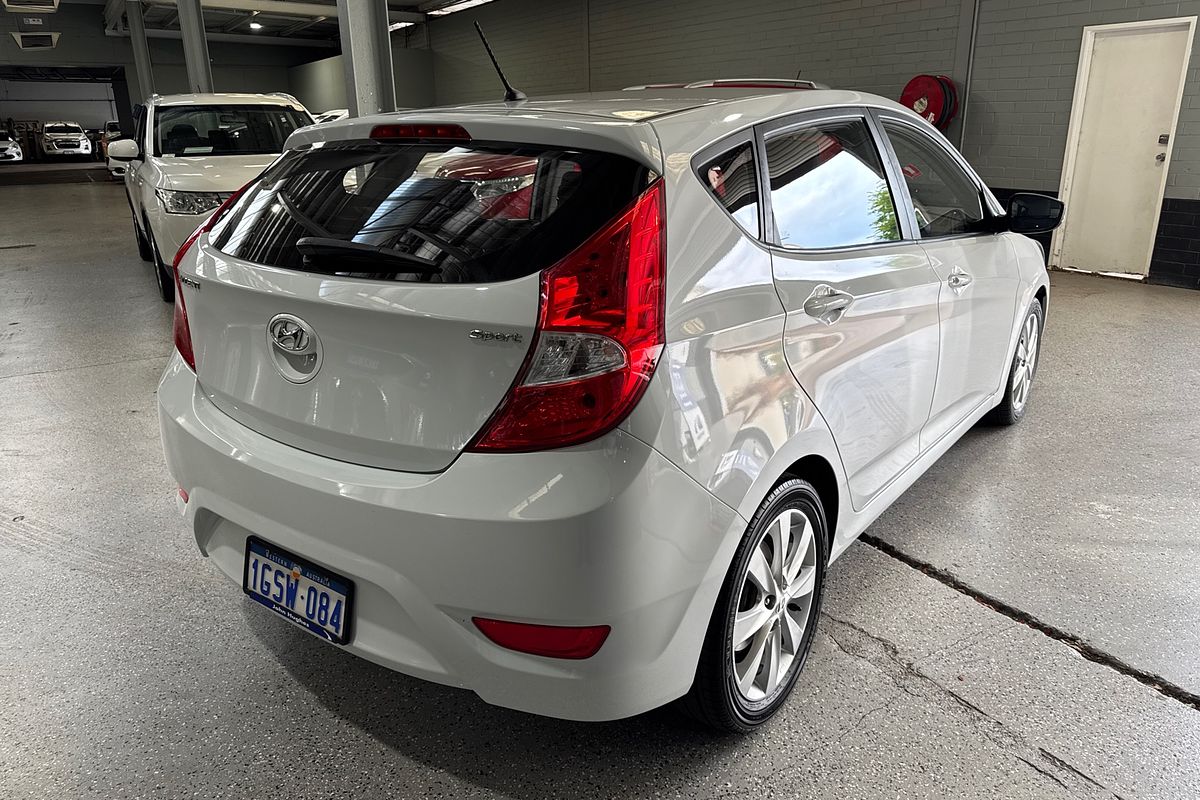 2019 Hyundai Accent Sport RB6
