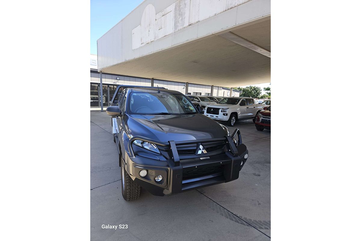 2023 Mitsubishi Triton GLX MR 4X4