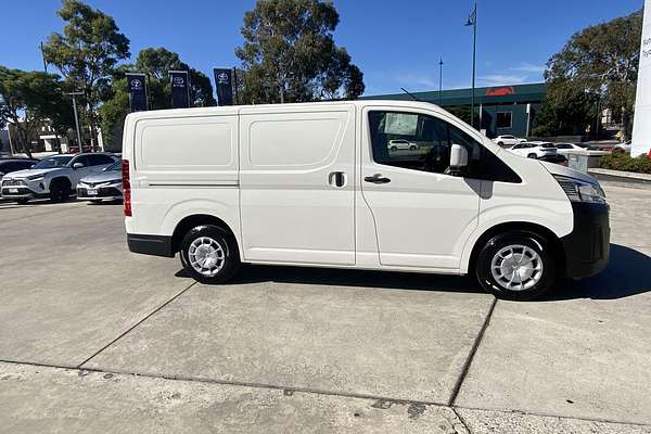 2024 Toyota Hiace GDH300R LWB